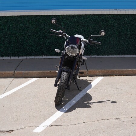  2027 TRACKER 400 thumb 3