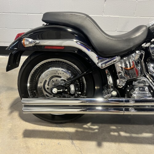 2006 Harley-Davidson® Softail Deuce Vivid Black FXSTD thumb 0