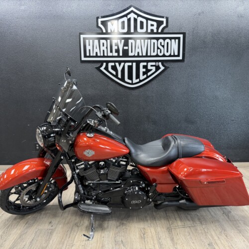 2025 Harley-Davidson® Road King® Special  thumb 3