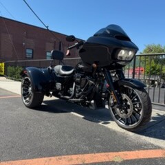 2024 Harley-Davidson® Road Glide® 3 FLTRT thumb 2