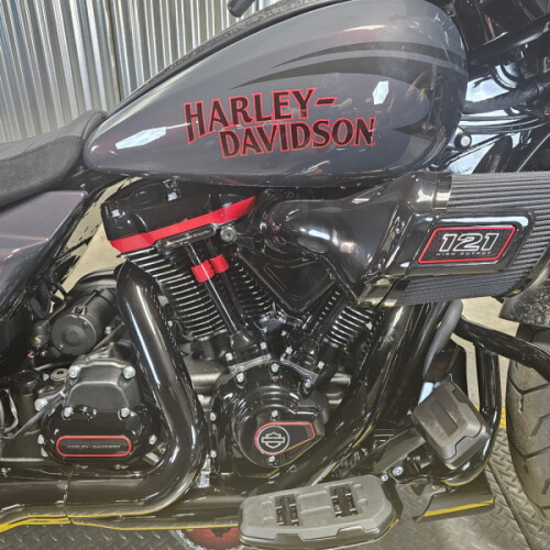 2026 Harley-Davidson® CVO Street Glide ST Inferno Gray thumb 3