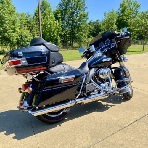 2009 Harley-Davidson Electra Glide Ultra Classic Peace Officer SE Vivid Black thumb 1