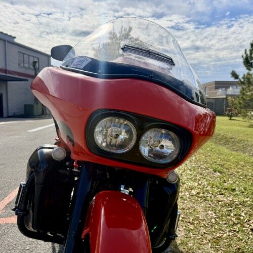  2013 Harley-Davidson® CVO™ Road Glide® Custom FLTRXSE2 thumb 3