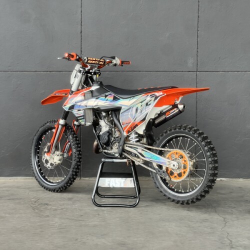 2017 KTM 125 SX ORANGE thumb 0