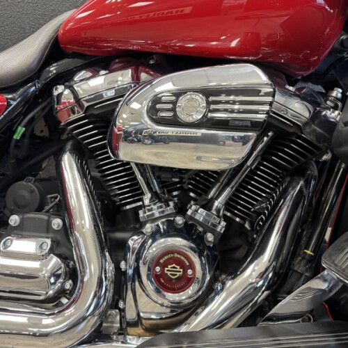 2023 Harley-Davidson® Road Glide® thumb 3