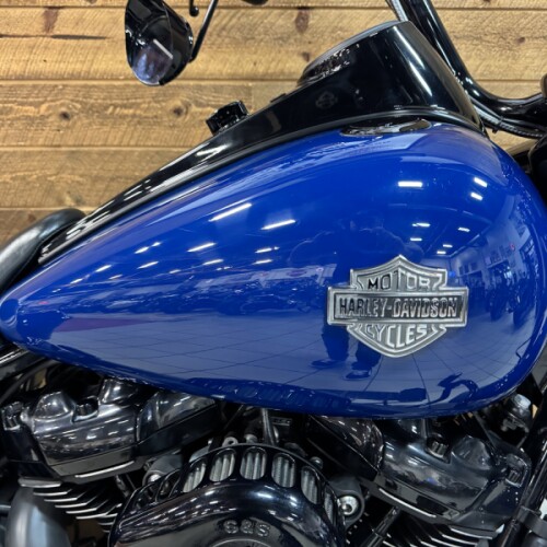 2023 Harley-Davidson® Road King® Special Bright Billiard Blue FLHRXS thumb 3