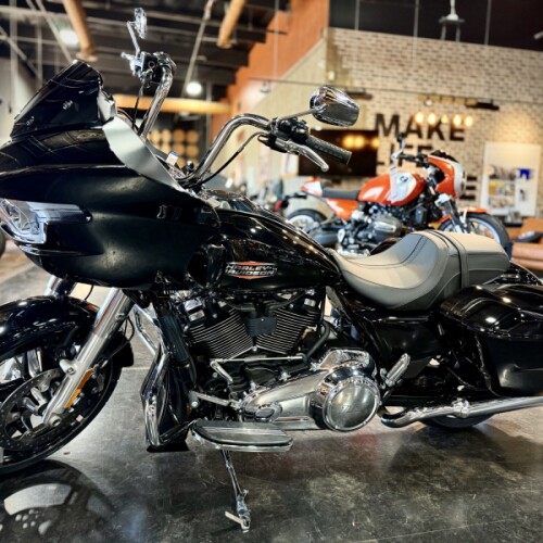 2026 Harley-Davidson® Road Glide® Teal Thunder / Vivid Black Black Trim thumb 2