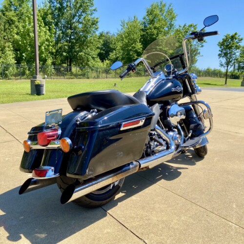2014 Police Road King Exclusive - Vivid Black - Peace Officer thumb 1