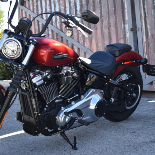 2026 Harley-Davidson® Street Bob® FXBB thumb 1
