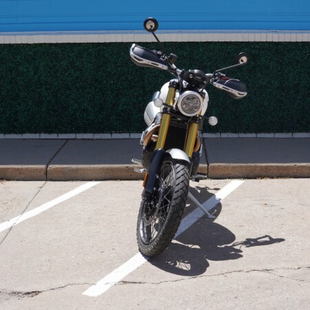  2026 Scrambler 1200 XE thumb 3