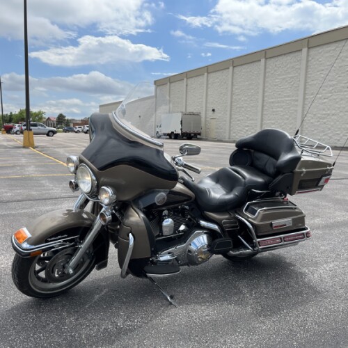 2004 Harley-Davidson Ultra Classic Electra Glide thumb 2