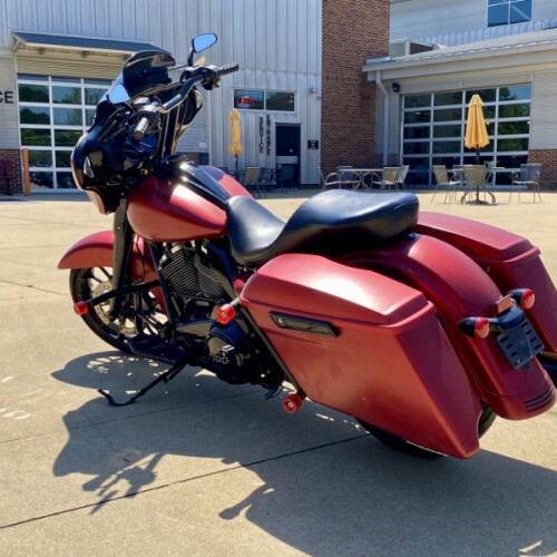 2019 Harley-Davidson Street Glide Special Wicked Red Denim thumb 2
