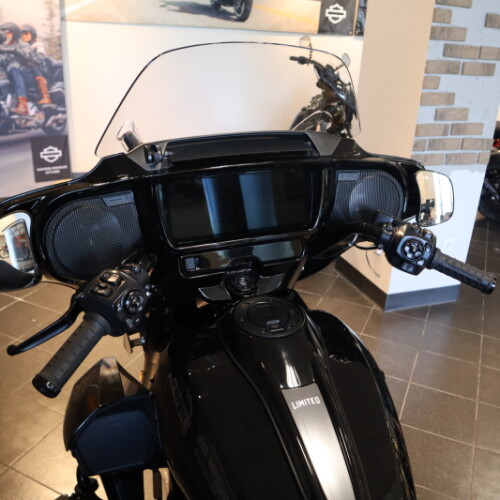 2026 Street Glide 3 Limited (FLHLT) thumb 2