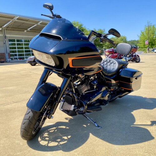 2022 Harley-Davidson Road Glide Special Vivid Black - Black Finish thumb 3