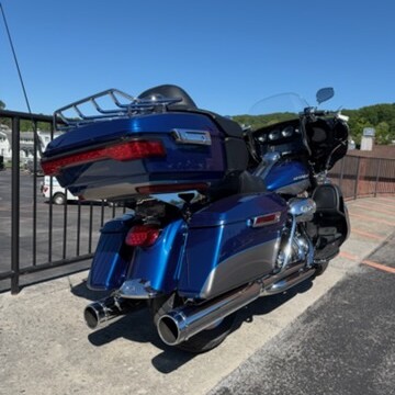 2017 Harley-Davidson Ultra Limited Low FLHTKL thumb 2
