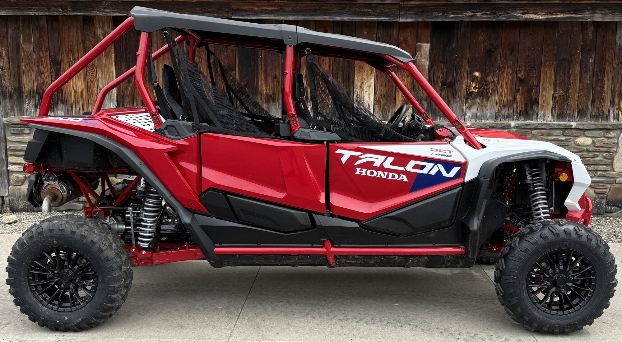 2026 Honda Talon 1000X-4 FOX® Live Valve Pearl Red