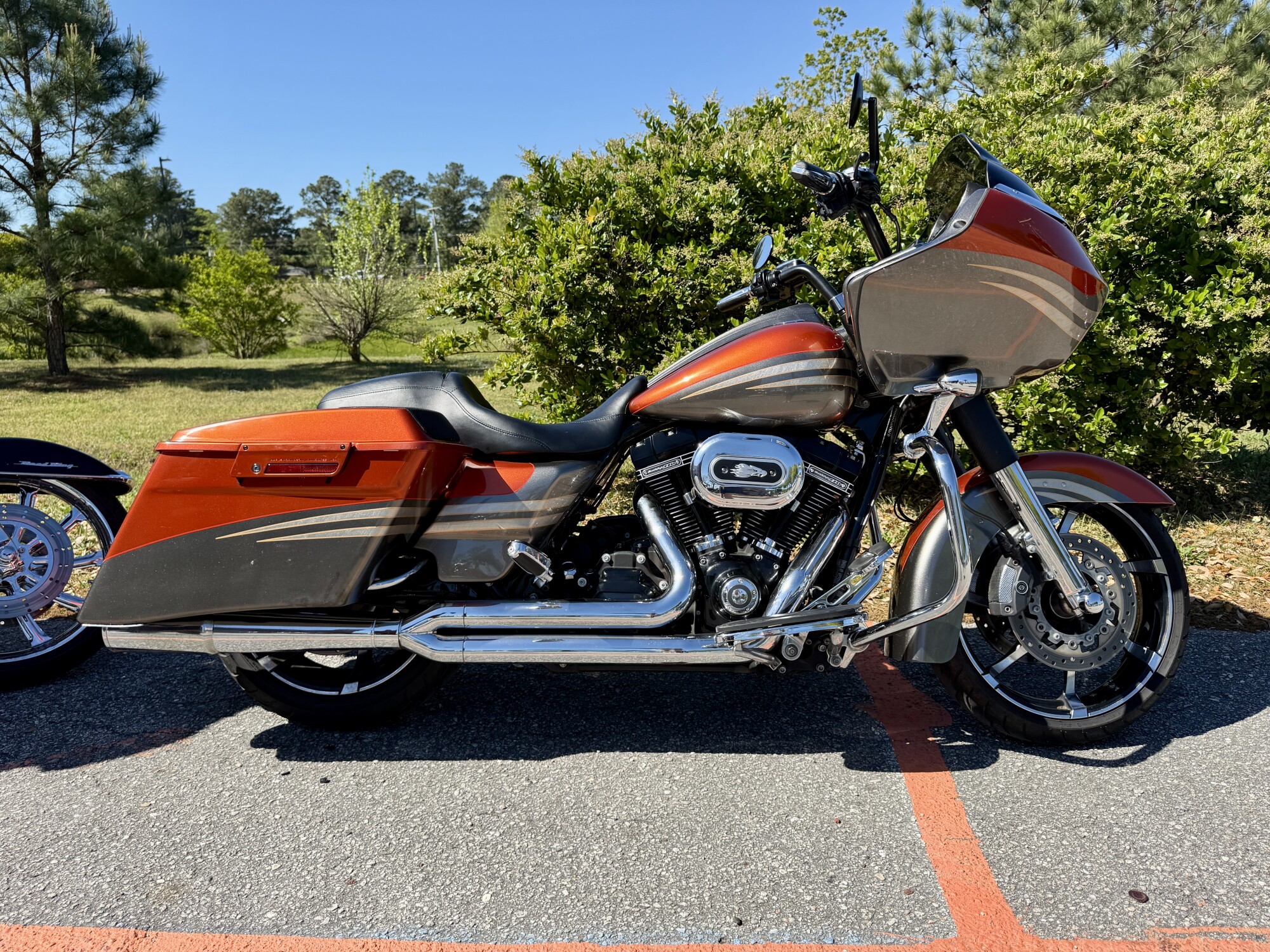  2013 Harley-Davidson® CVO™ Road Glide® Custom FLTRXSE2