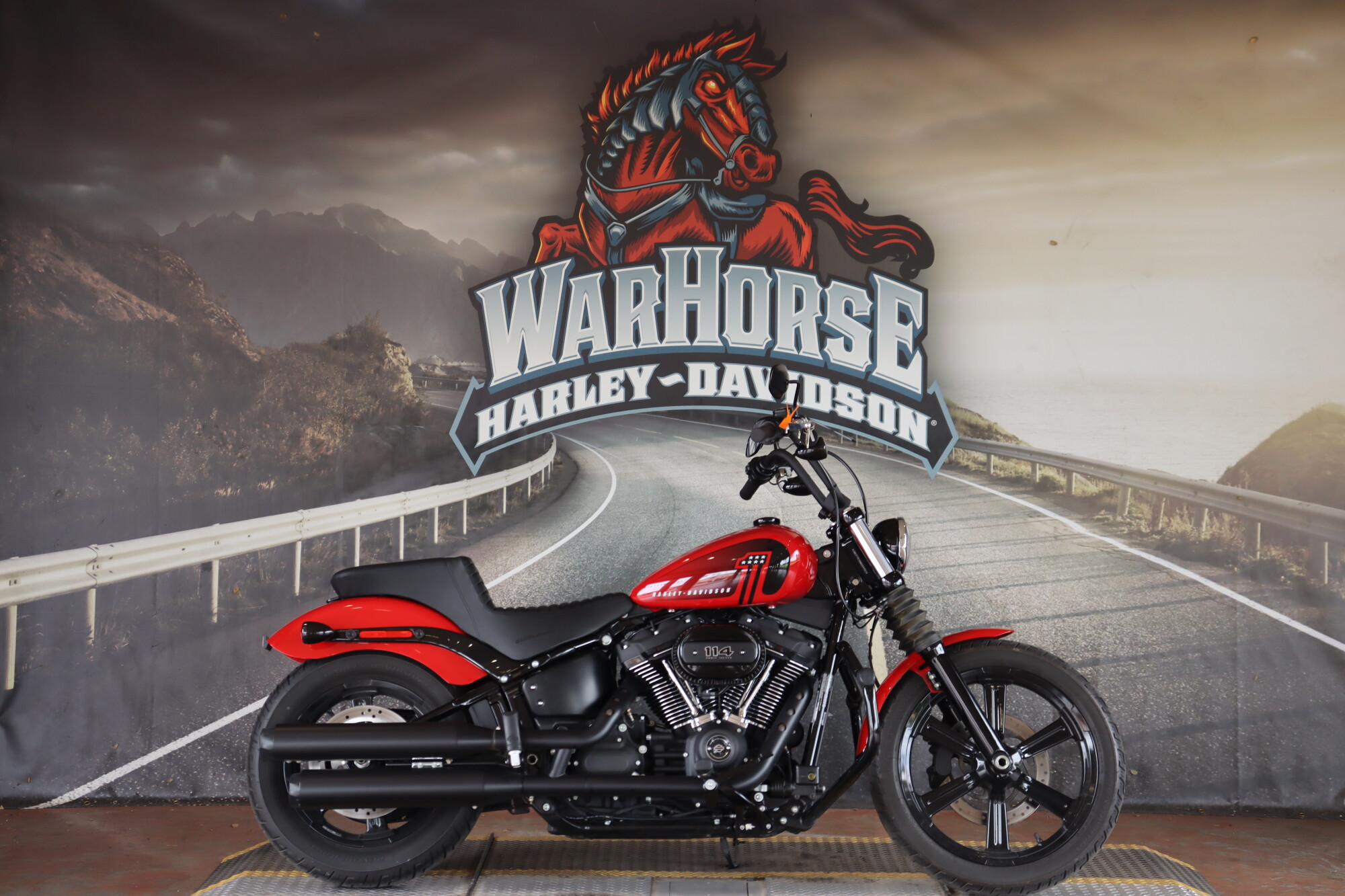FXBBS 2022 Street Bob® 114
