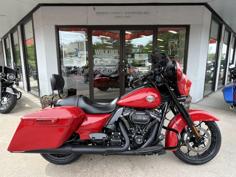 2022 HARLEY-DAVIDSON FLHXS STREET GLIDE SPECIAL in Redline Red