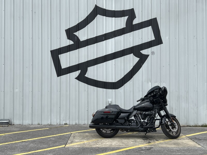 2023 Harley-Davidson® Street Glide® ST Vivid Black