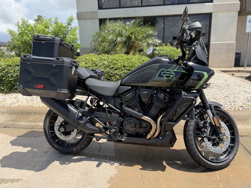 2026 Harley-Davidson® Pan America 1250 Limited Olive Steel Metallic