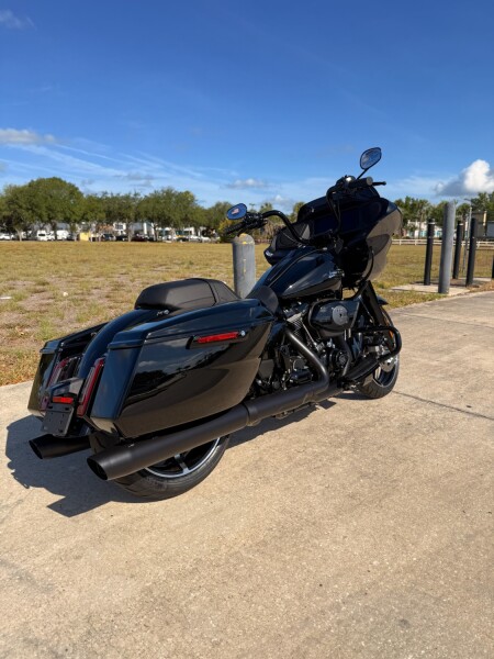 FLTRX 2026 Road Glide®