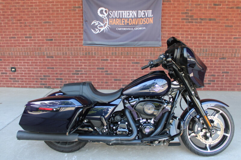 2025 Harley-Davidson® Street Glide® Mystic Shift - Black Finish