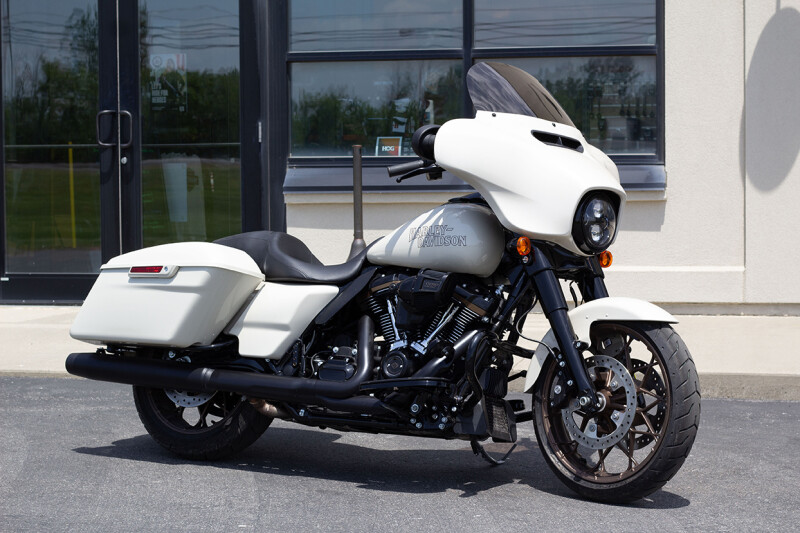 FLHXST 2023 Street Glide® ST