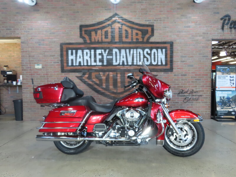 2008 Harley-Davidson® Electra Glide® Ultra Classic® CANDY RED SUN W/PINSTRIPE