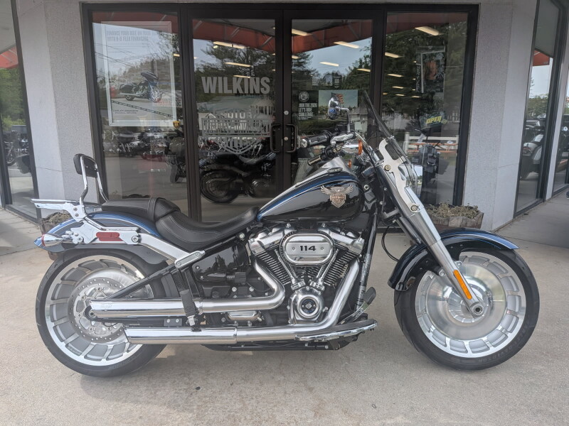 2018 HARLEY-DAVIDSON FLFBS FAT BOY 114 in Legend Blue/ Black
