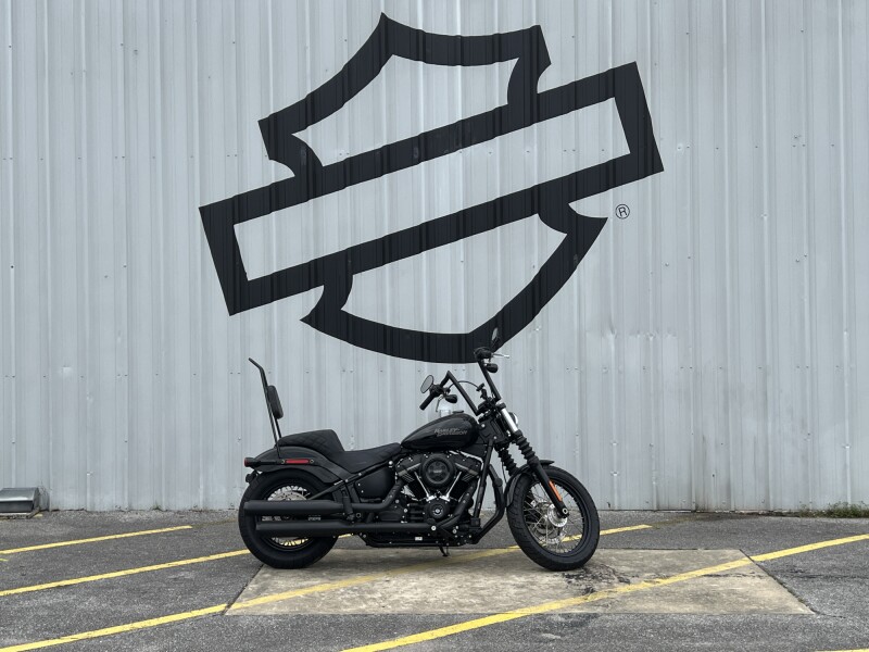 2020 Harley-Davidson® Street Bob® Vivid Black