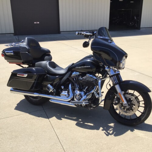 FLHTCU 2016 Electra Glide® Ultra Classic™ thumb 2