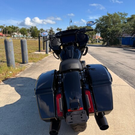 FLTRX 2026 Road Glide® thumb 3