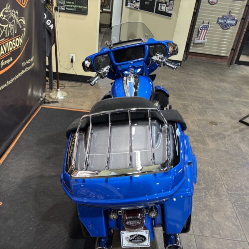 2026 Harley-Davidson® CVO Street Glide Limited ELECTRIC COAST W/ PINSTRIPE thumb 0