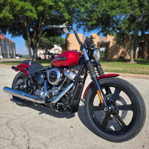 2026 Harley-Davidson® Street Bob®  thumb 2