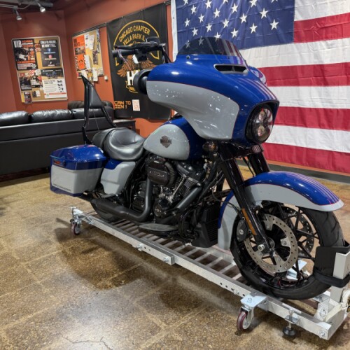 FLHXS 2023 Street Glide® Special thumb 2
