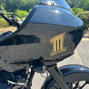 2018 Harley-Davidson® Road Glide® Special Vivid Black thumb 2