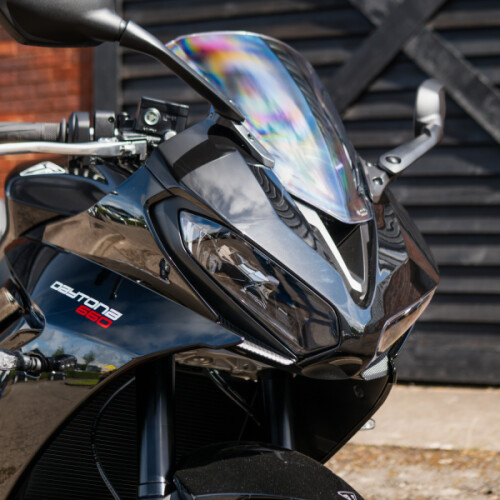 2026 Triumph Daytona 660  thumb 2