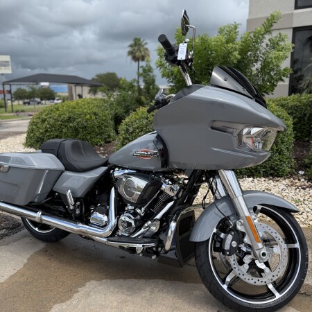 2026 Harley-Davidson® Road Glide® DRK BILIARD GRY thumb 3