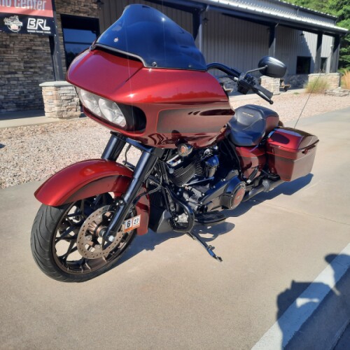 2023 Harley-Davidson® Road Glide® Special Heirloom Red Fade thumb 3