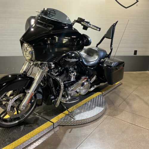 FLHX 2019 Street Glide® thumb 0