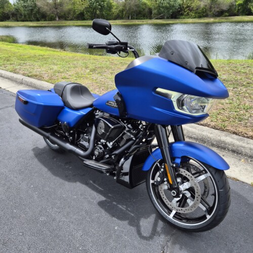 FLTRX 2026 Road Glide® thumb 2