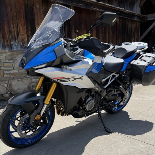 2025 Suzuki GSX-S1000GX+ thumb 2