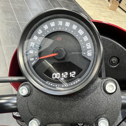  2025 Harley-Davidson<sup>®</sup> Low Rider® S thumb 2