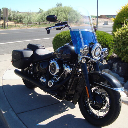 2026 Harley-Davidson® Heritage Classic Midnight Ember w/Laced Wheels thumb 1