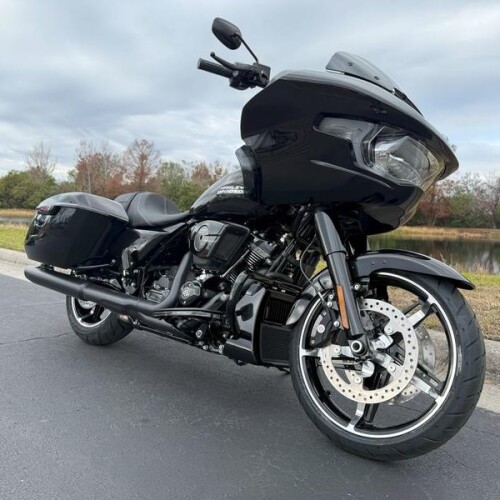 FLTRX 2026 Road Glide® thumb 2