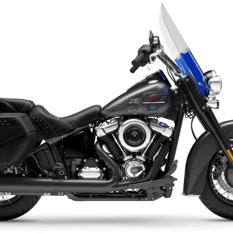 2026 Harley-Davidson® Heritage Classic Midnight Ember w/Laced Wheels thumb 3