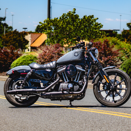 XL 883N 2022 Iron 883™ thumb 1