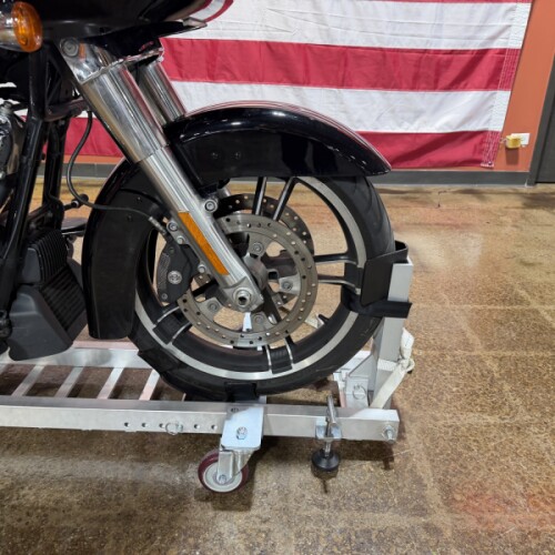 FLTRX 2019 Road Glide® thumb 1