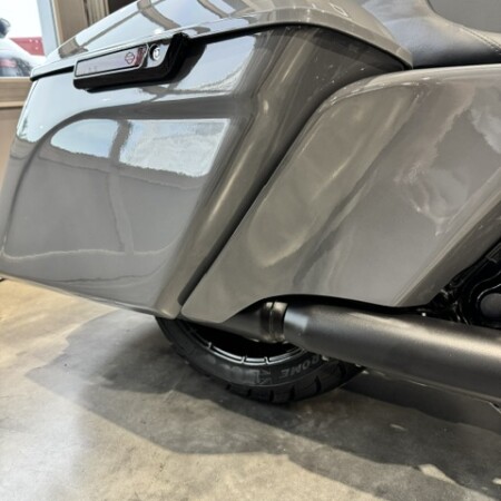 2022 Harley-Davidson® Street Glide® ST Gunship Grey - Black Finish thumb 1